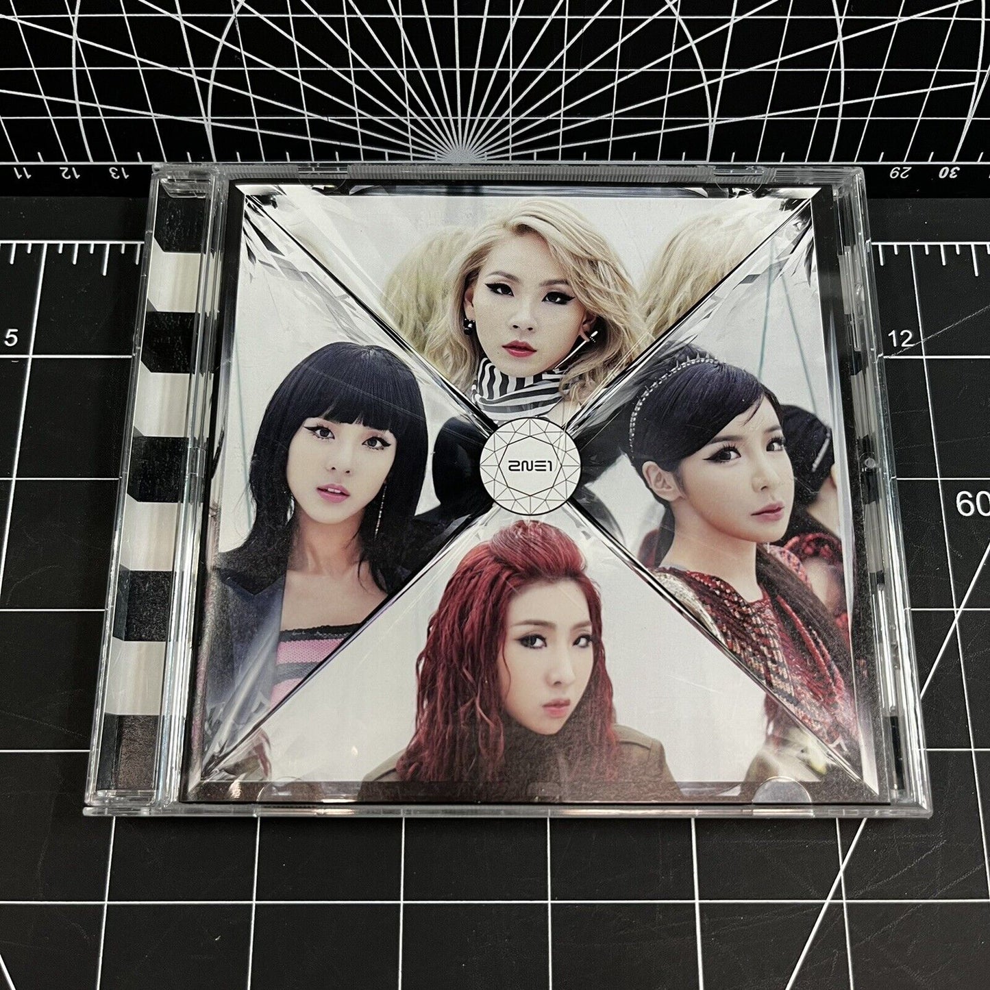 2NE1 Japan Album CRUSH (Type A)