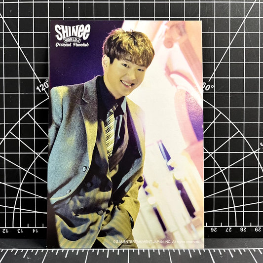 SHINee World J Official Fanclub Postcard (SHINee World 2017 FIVE) - Onew