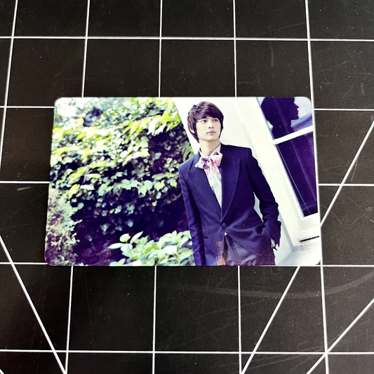 SHINee The First Japan Album - Minho Photocard