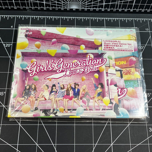 Girls' Generation The 7th Japan Single Album Love & Girls (Dance Version)