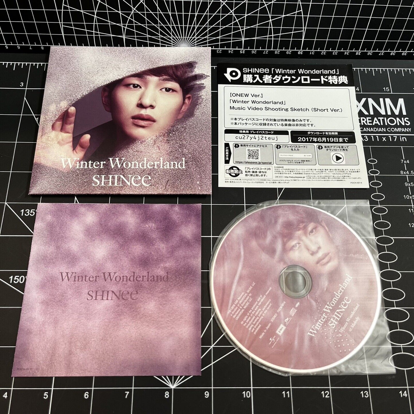 SHINee Winter Wonderland Japan CD (FC Limited Edition) - Onew Version