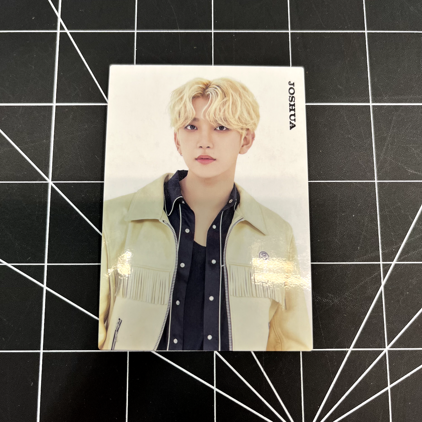 SEVENTEEN 2021 JAPAN SPECIAL FANMEETING 'HARE' (Normal) - Joshua Photocard (107)