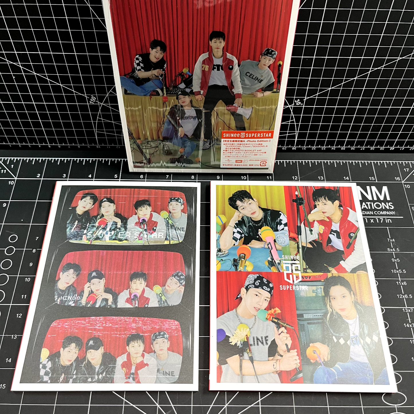 SHINee Mini Japan Album SUPERSTAR (Limited Edition A) - No Photocard