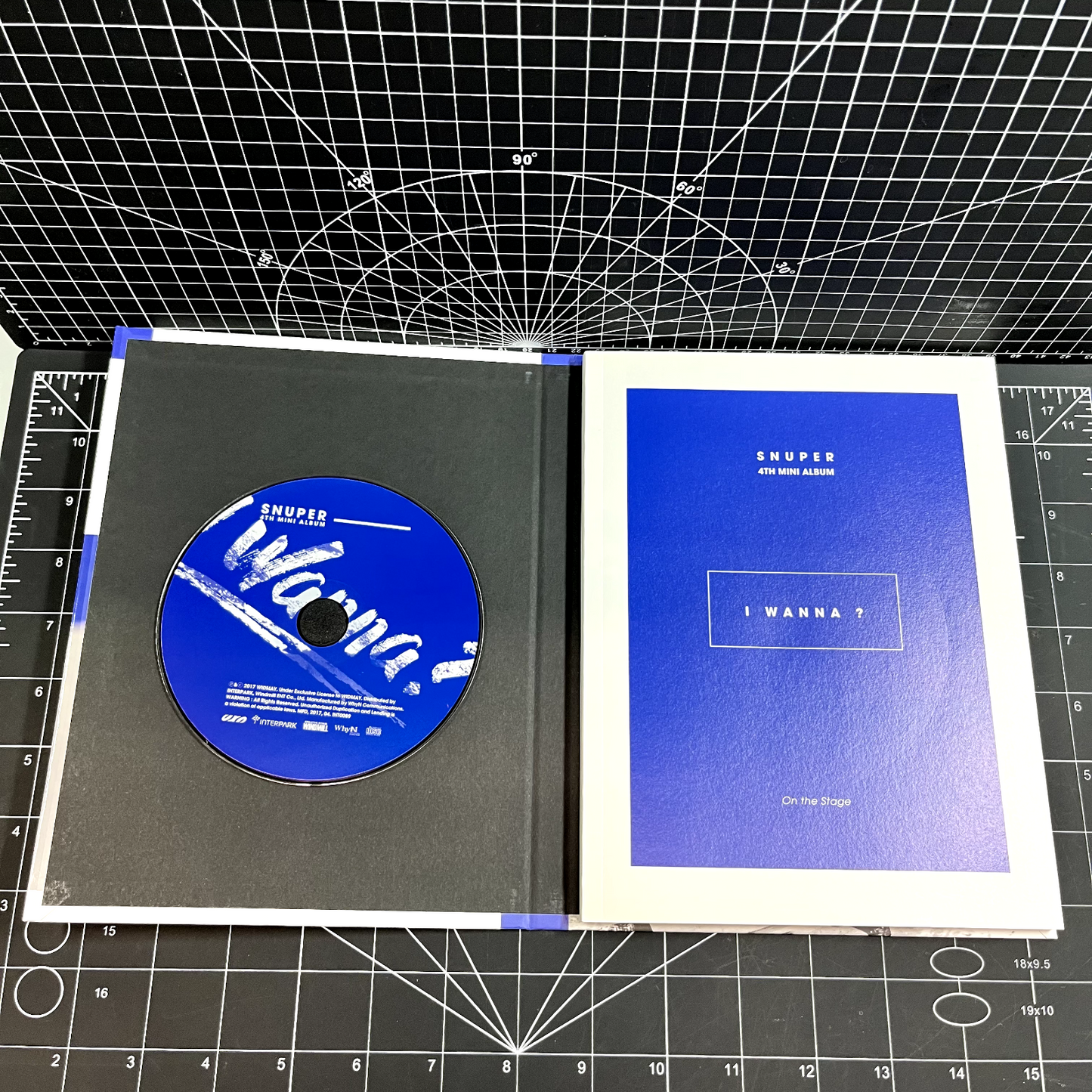 SNUPER The 4th Mini Album I WANNA? (Stage Ver.) - No Photocard