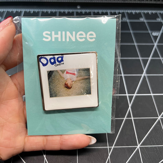 SHINee ODD Onew Pin badge