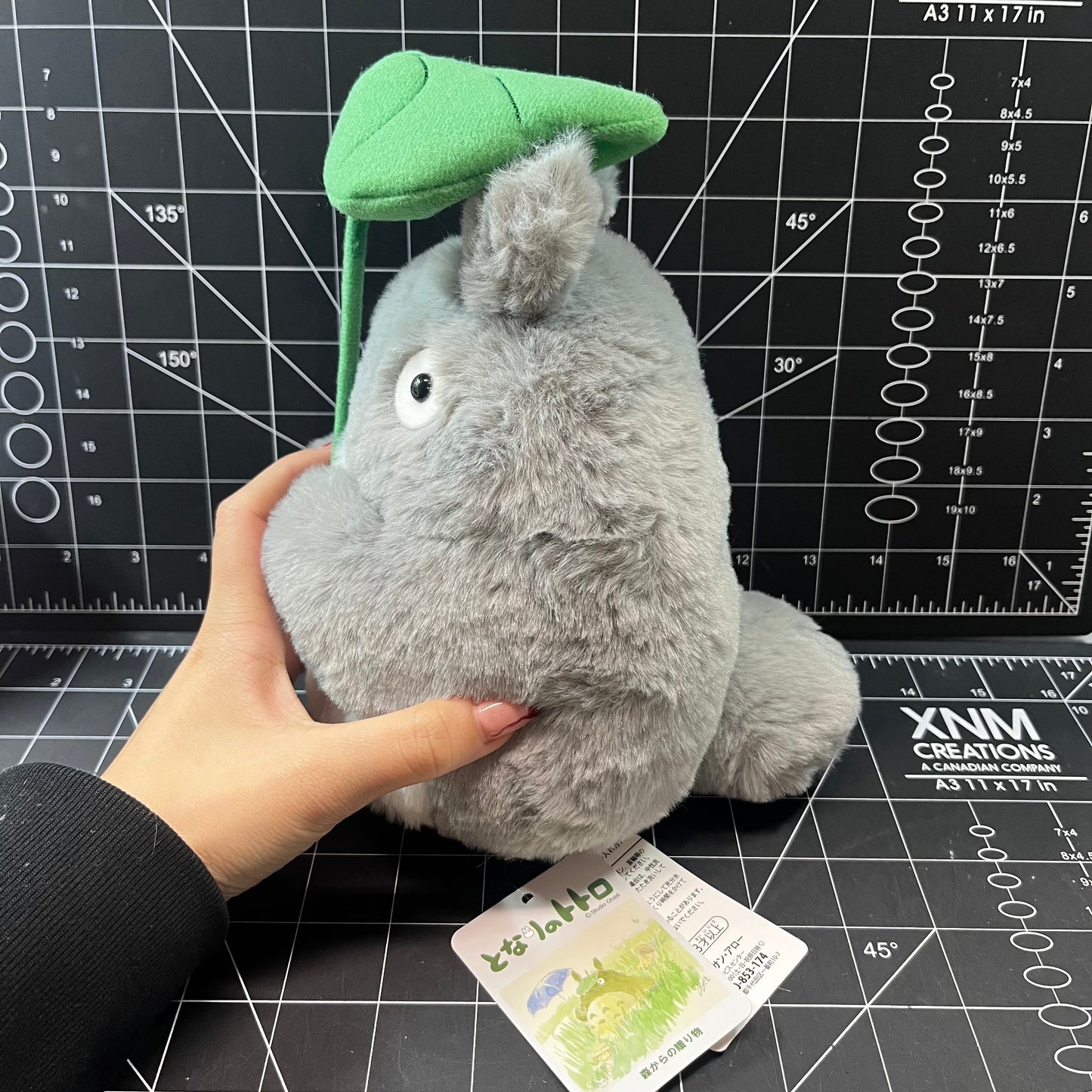 My Neighbour Totoro Friendly Totoro Holding Leaf Plush Toy