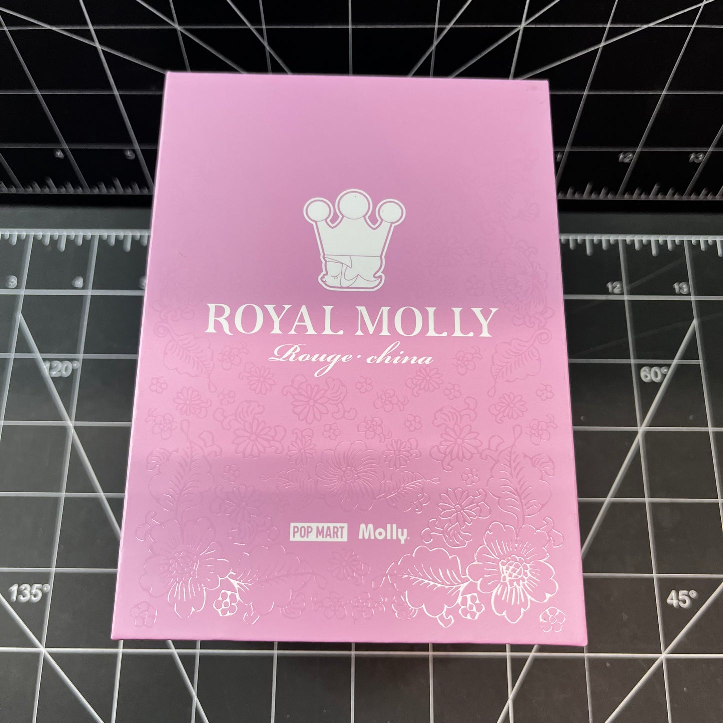 POPMART Royal Molly 100% Rouge China