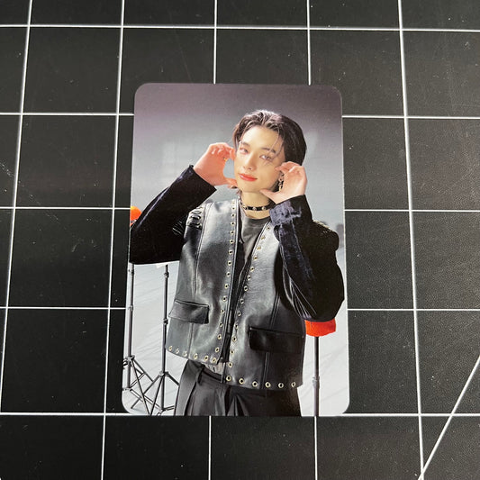 Stray Kids the 8th Mini Album 樂-STAR (ROCK-STAR) (Postcard Ver.) - Hyunjin Photocard