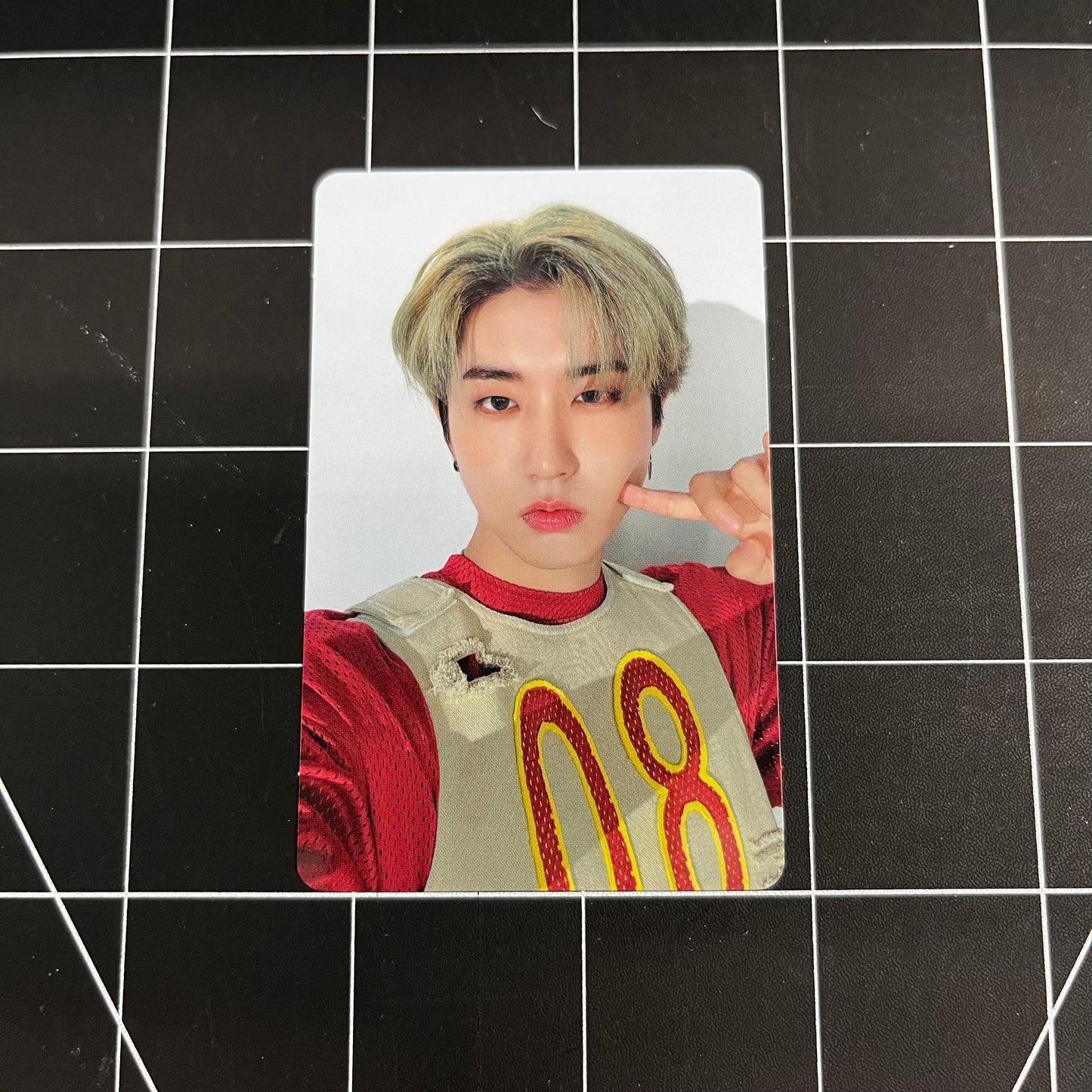 Stray Kids SOCIAL PATH/SUPER BOWL (Japanese A Ver.) - Han Photocard Only