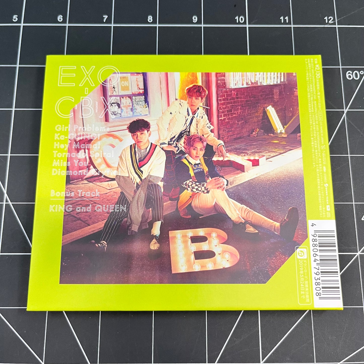 EXO-CBX The 1st Japan Mini Album Girls (Xiumin Ver.) - No Photocard
