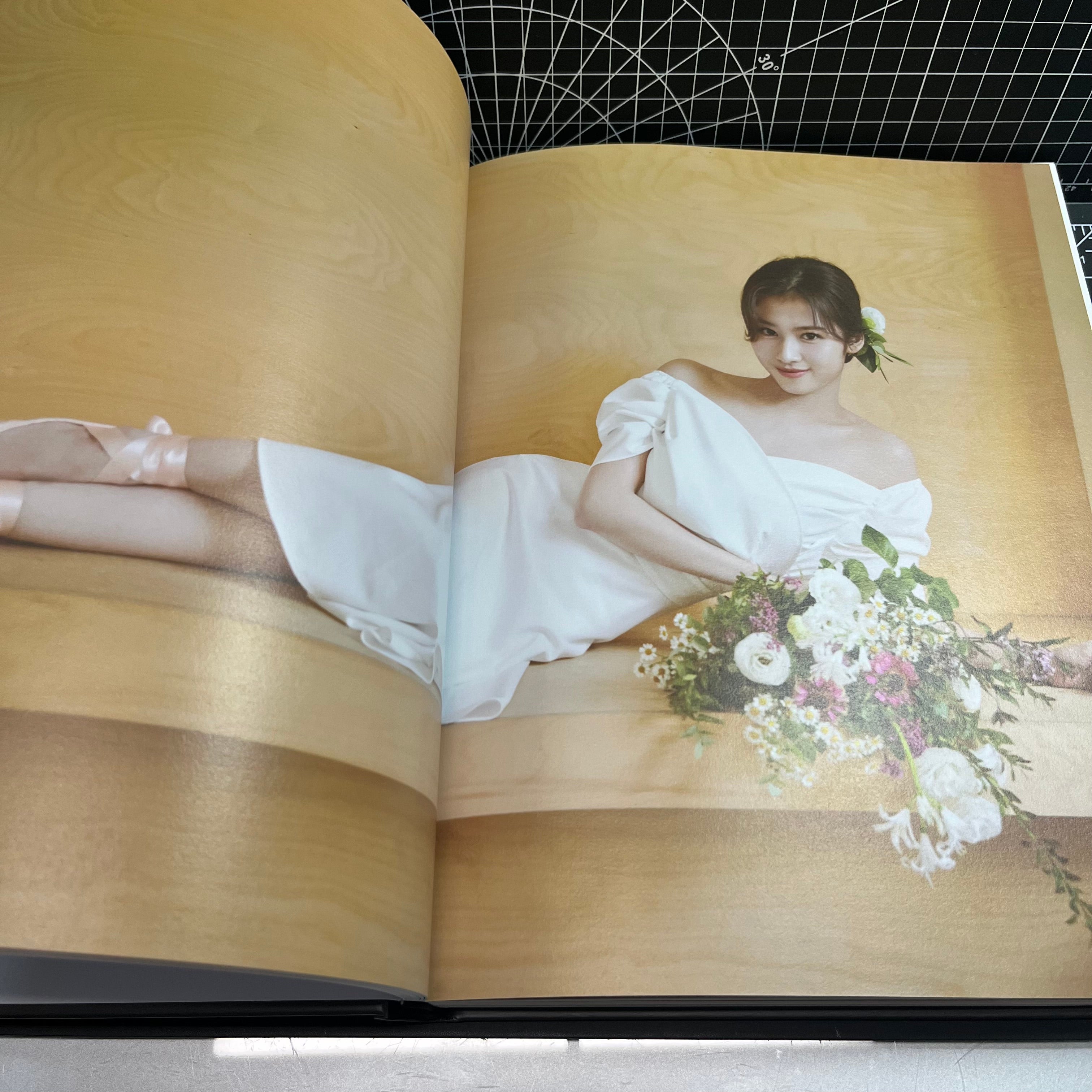 Yes I am store Sana PhotoBook Black Version