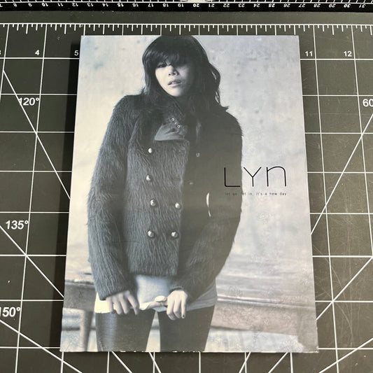 LYN The 5th Album Let Go, Let In, It's A New Day