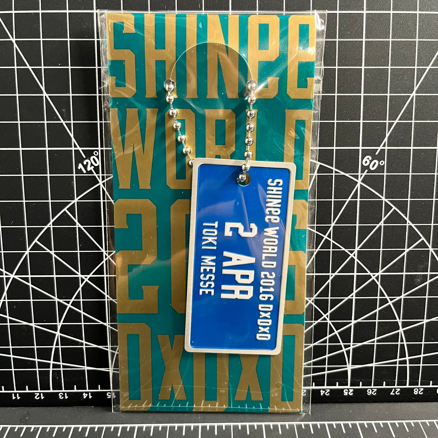 SHINee World 2016 DxDxD Official Concert Keychain Merchandise