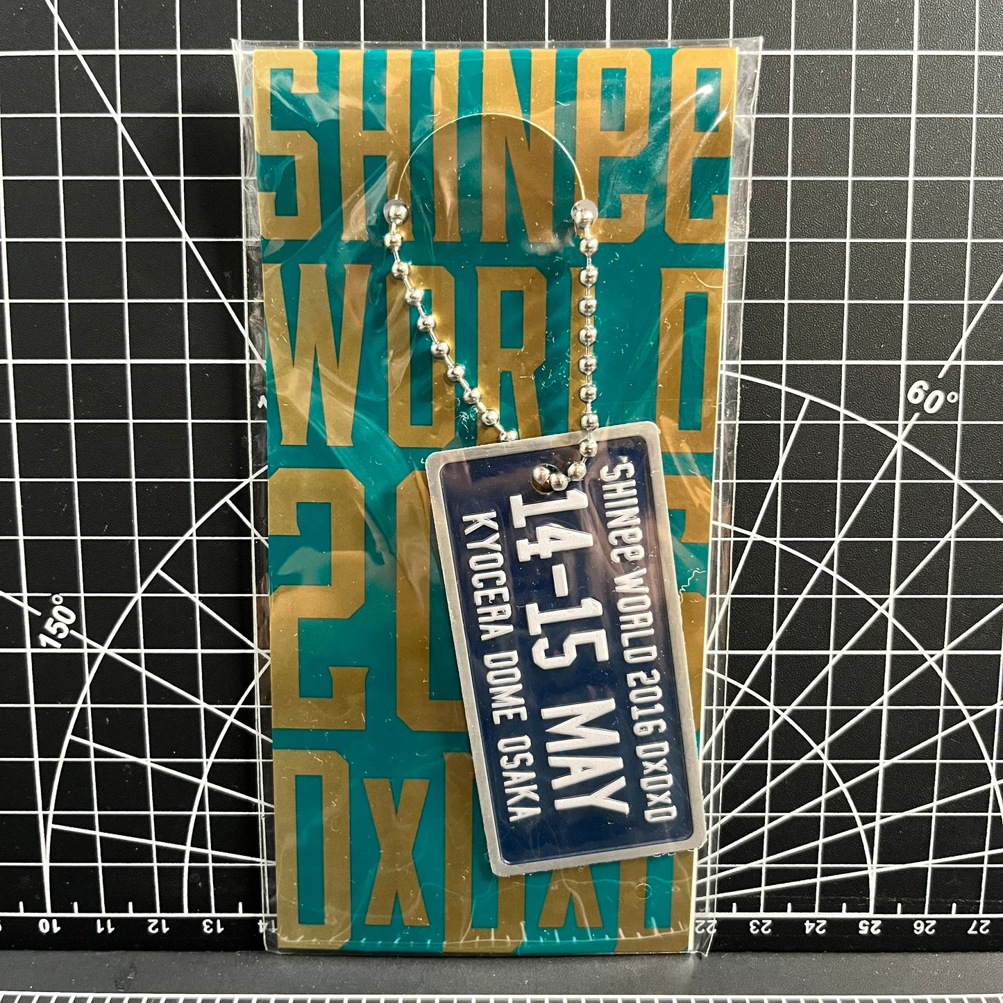 SHINee World 2016 DxDxD Official Concert Keychain Merchandise