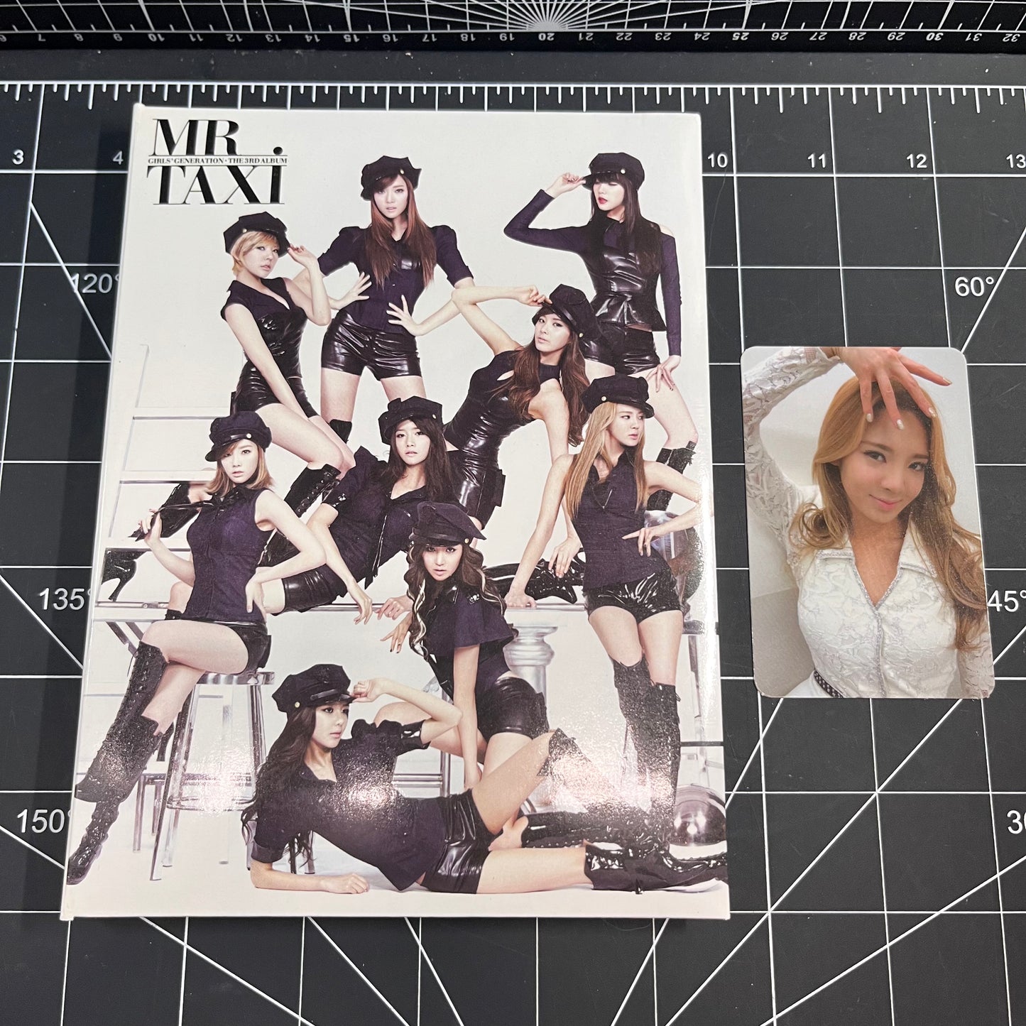 Girls' Generation The 3rd Album Mr. Taxi - Hyoyeon Photocard