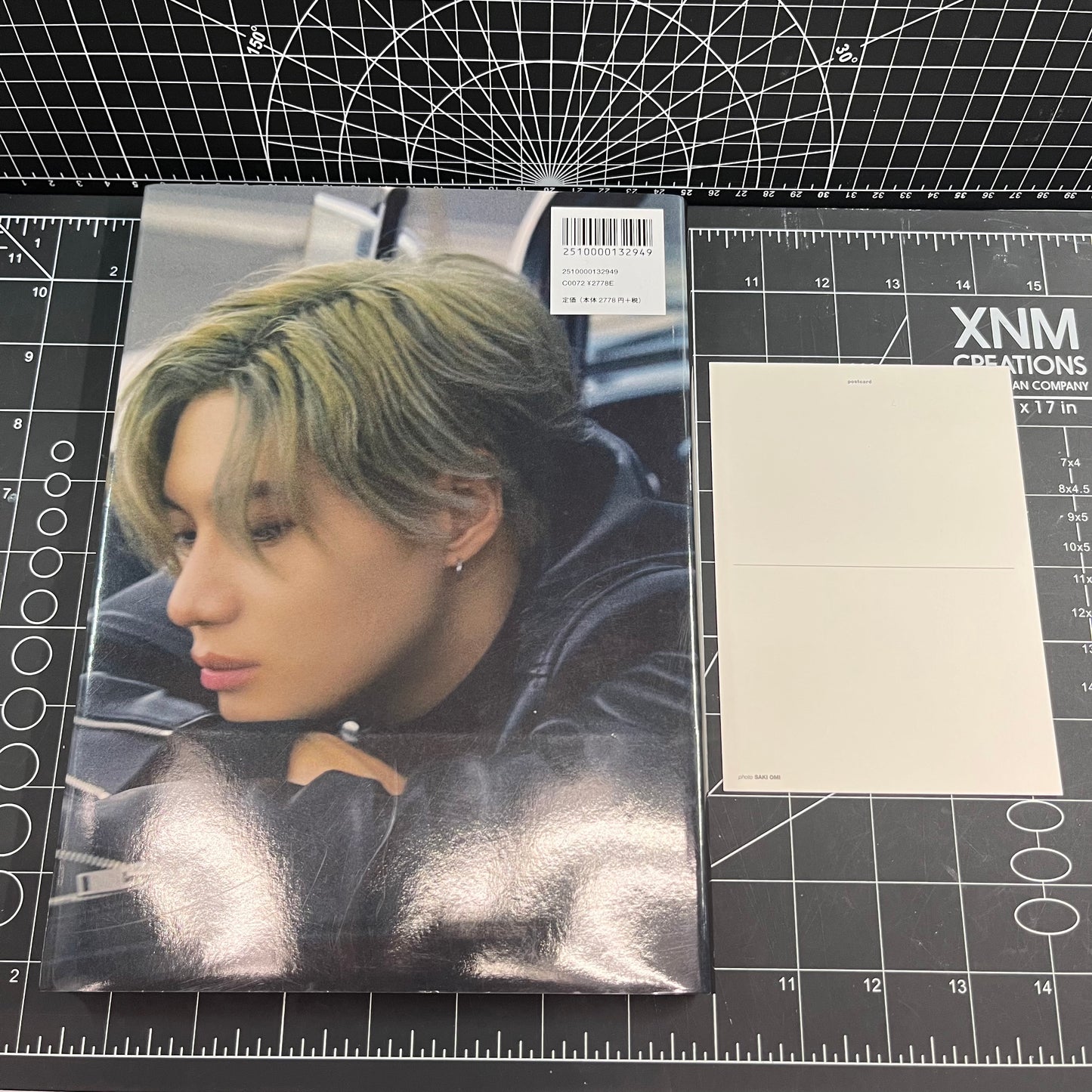 Taemin Japan Photobook PORTRAIT (Special Cover Edition) - Postcard Included