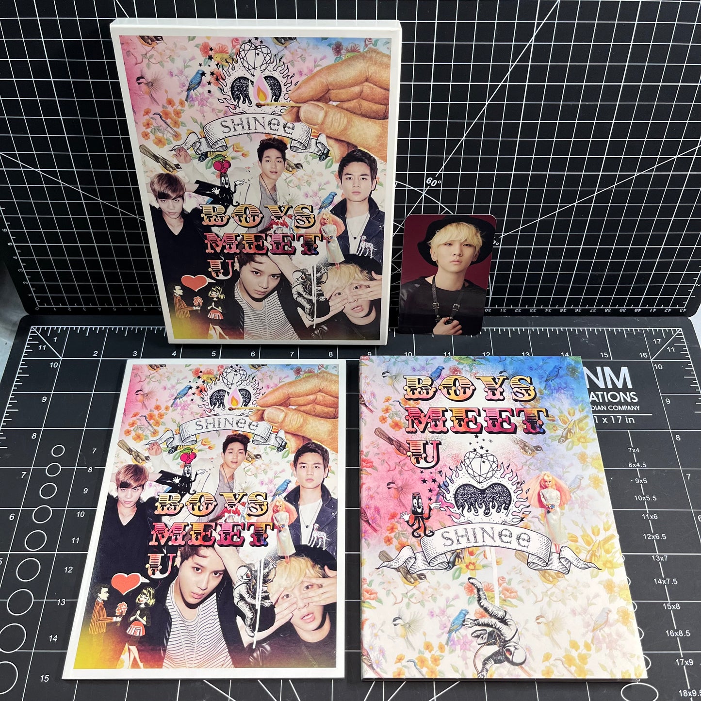 SHINee Boys Meet U Japan First Limited Edition Album - Key Photocard