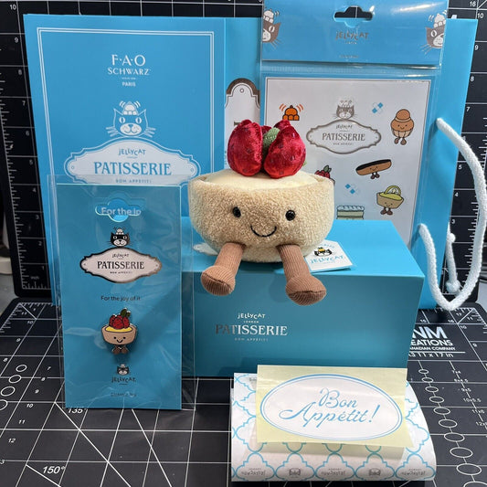 PRE-ORDER (5th Feb) Jellycat Paris Patisserie Fleurette Tarte Aux Fraises